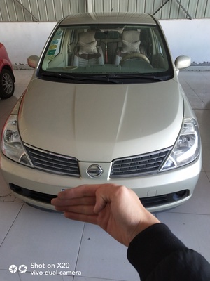 尼桑颐达-天津二手车交易市场